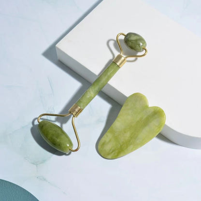 The Anti-Aging Natural Jade Roller for Facial Slimming & Relaxation