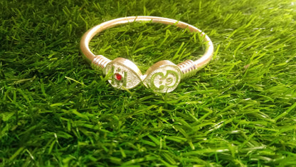 Spiritual Temple Kada – Premium Metal Kaappu with Gold & Silver Coating